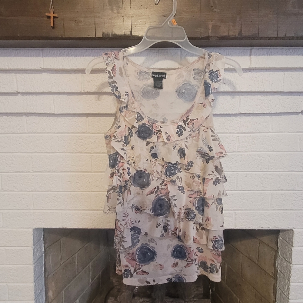 Floral Sleeveless Top